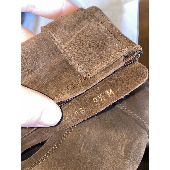 C La Canadienne Jesse Women's 9.5 M Brown Suede Buckle Strap Block Bootie Boots - Picture 8 of 8